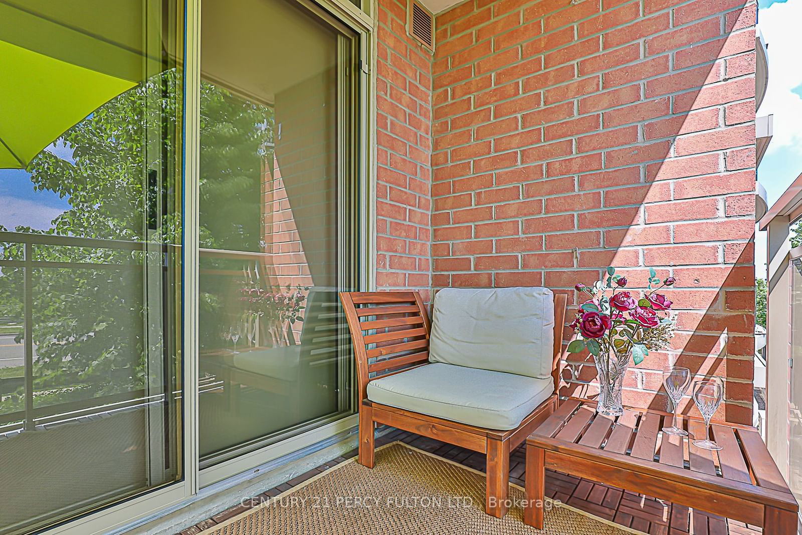 75 King William Cres, unit 409 for sale - image #33