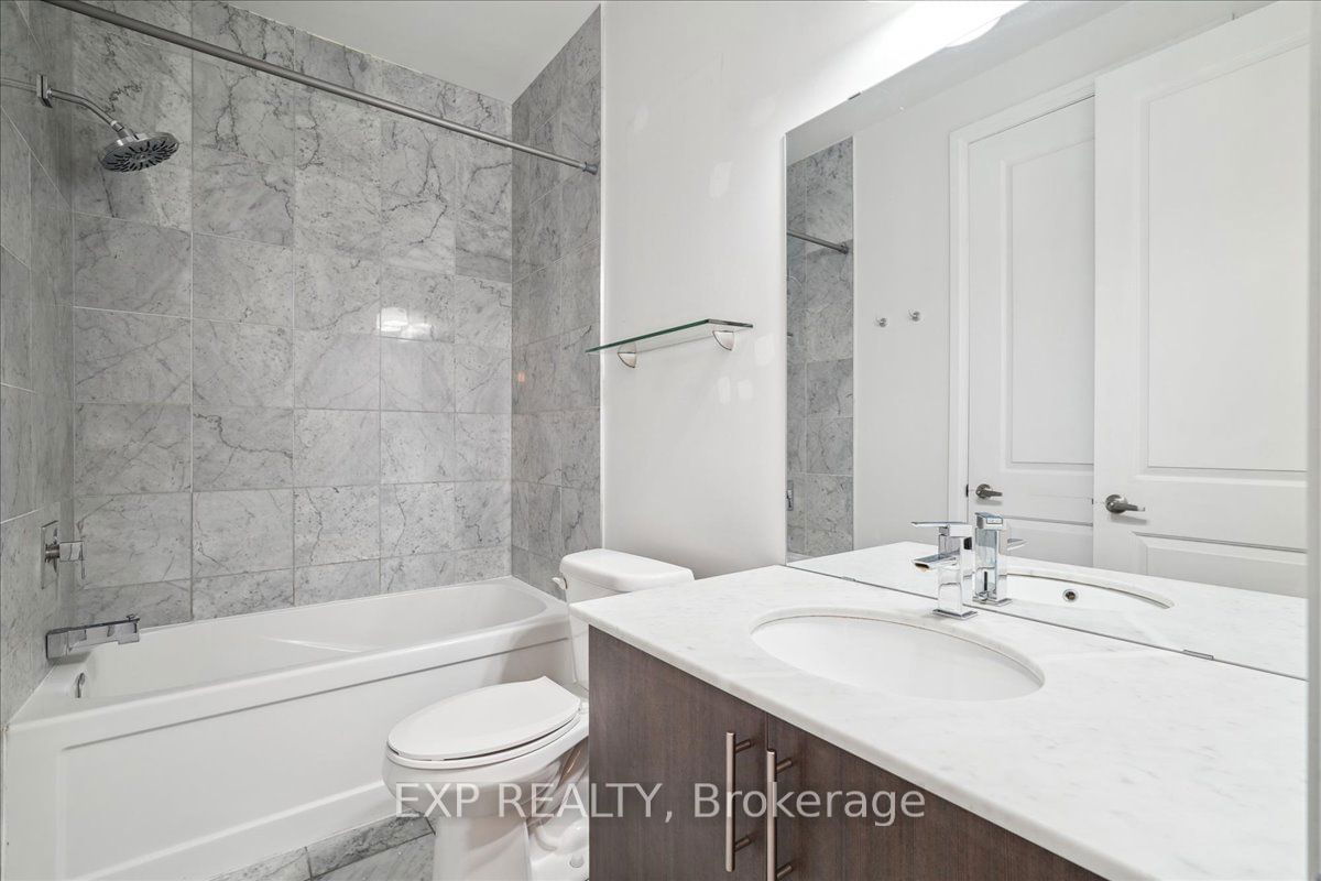 15277 Yonge St, unit 315 for sale - image #27