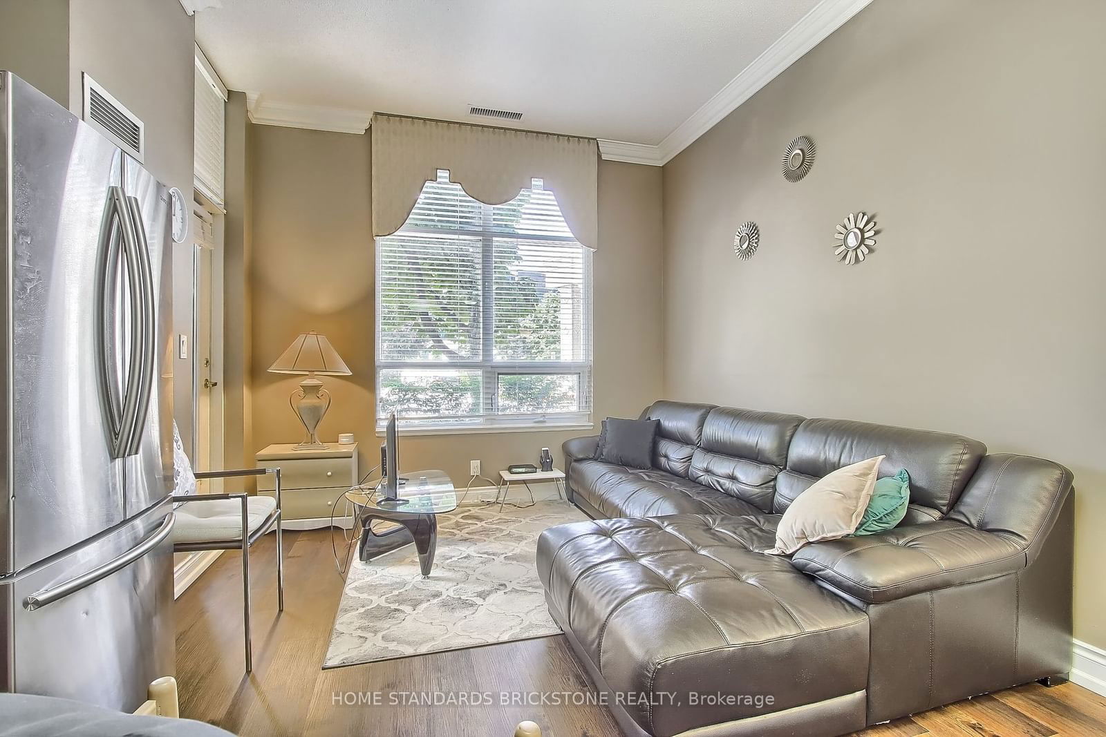 9225 Jane St, unit 115 for sale - image #11