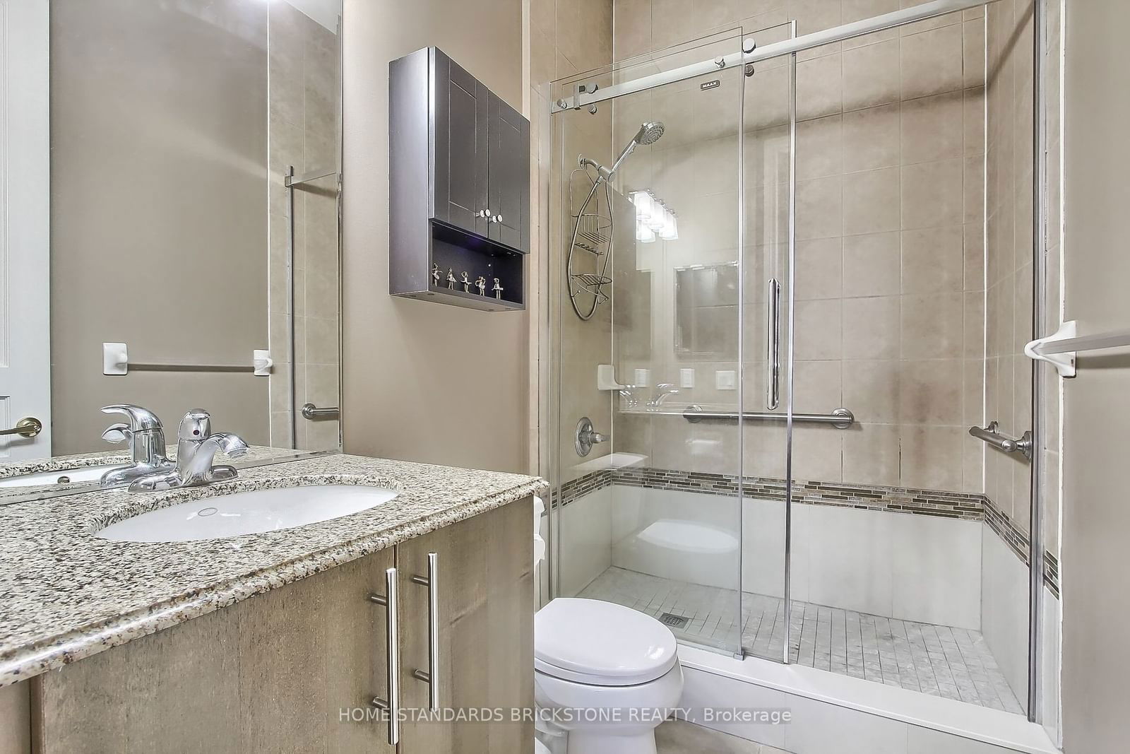 9225 Jane St, unit 115 for sale - image #14