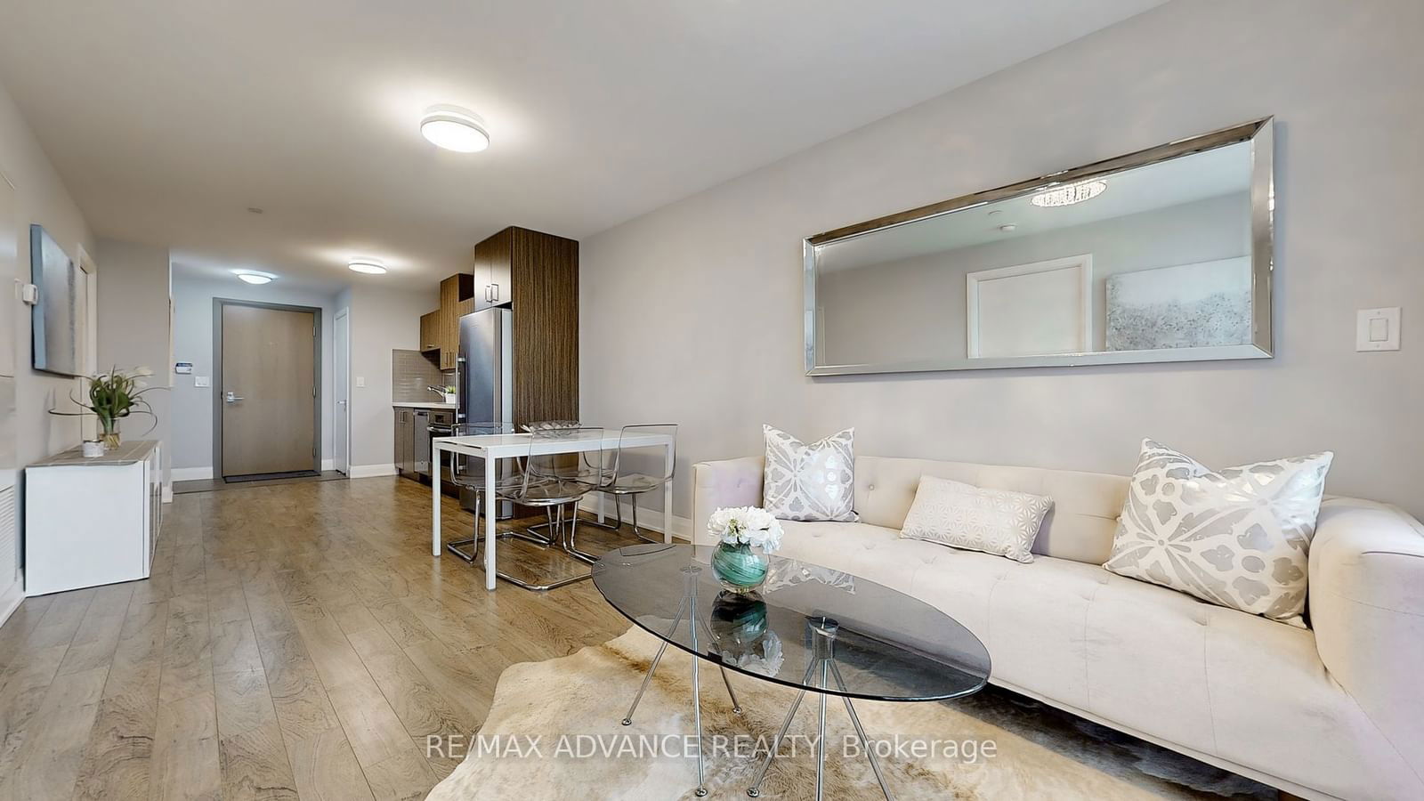 18 Uptown Dr E, unit 210 for sale - image #11