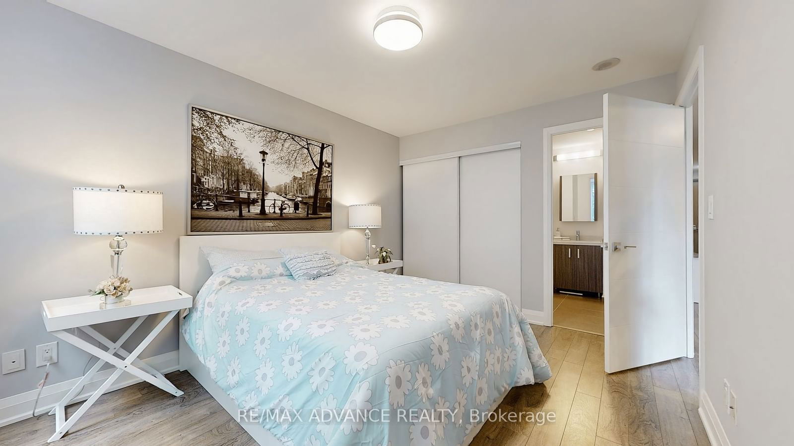 18 Uptown Dr E, unit 210 for sale - image #19