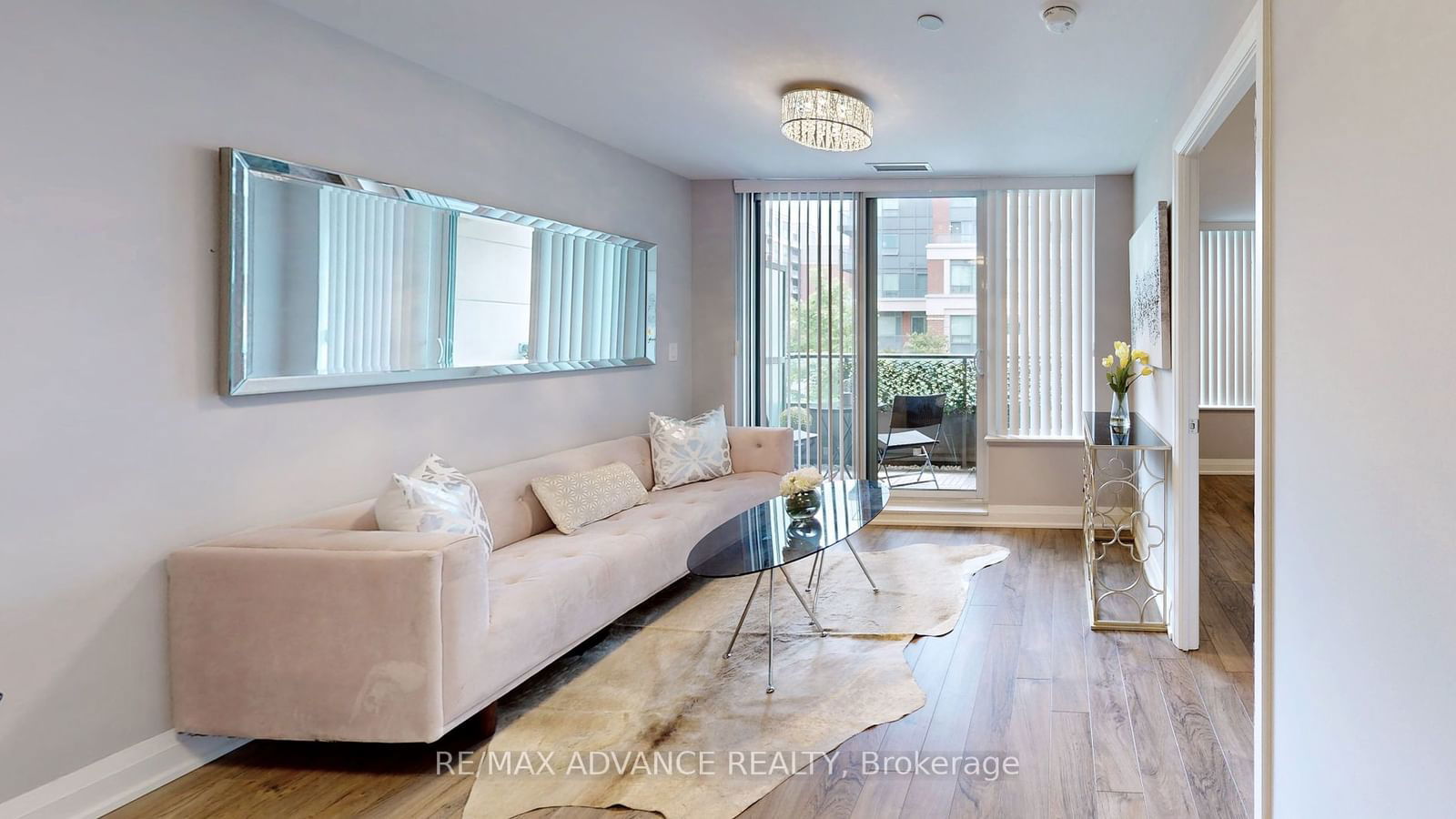 18 Uptown Dr E, unit 210 for sale - image #9