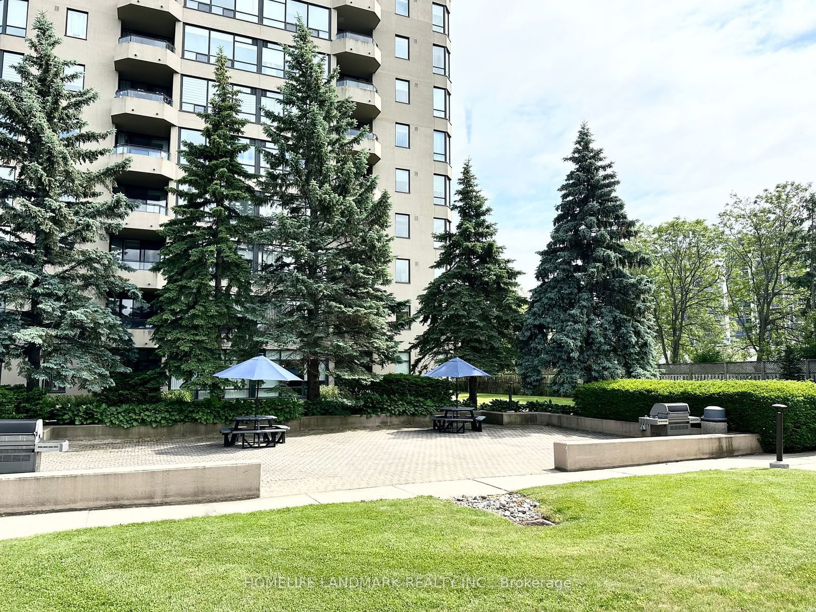 22 Clarissa Dr, unit 206 for sale - image #27