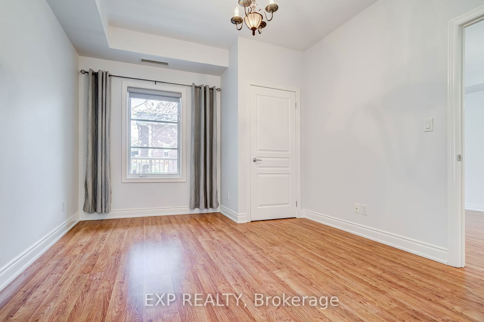 9901 Keele St, unit 108 for sale - image #11