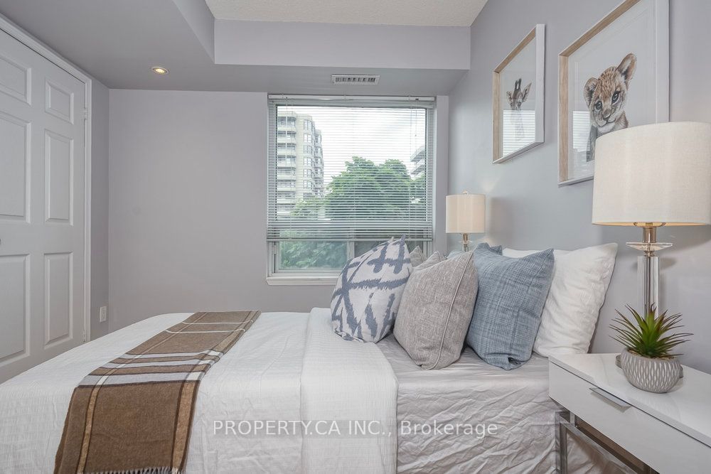 1 Emerald Lane, unit 410 for sale - image #16