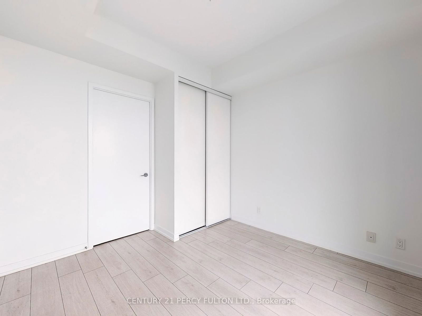 950 Portage Pkwy, unit 5903 for sale - image #21