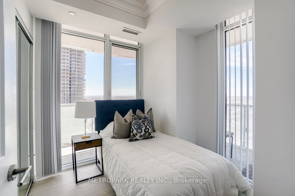 7895 JANE St, unit 3113 for sale - image #25