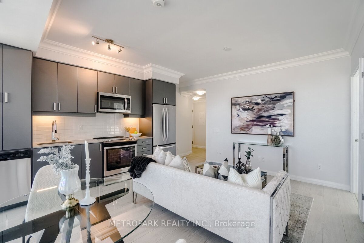 7895 JANE St, unit 3113 for sale - image #7