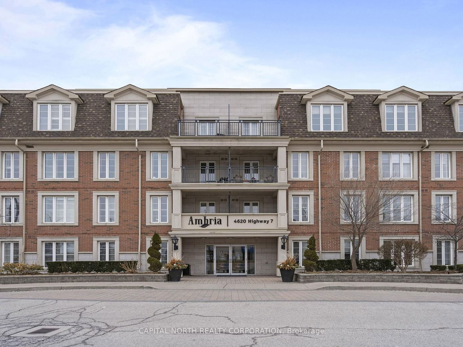 4620 Highway 7 Dr, unit 116 for sale - image #1