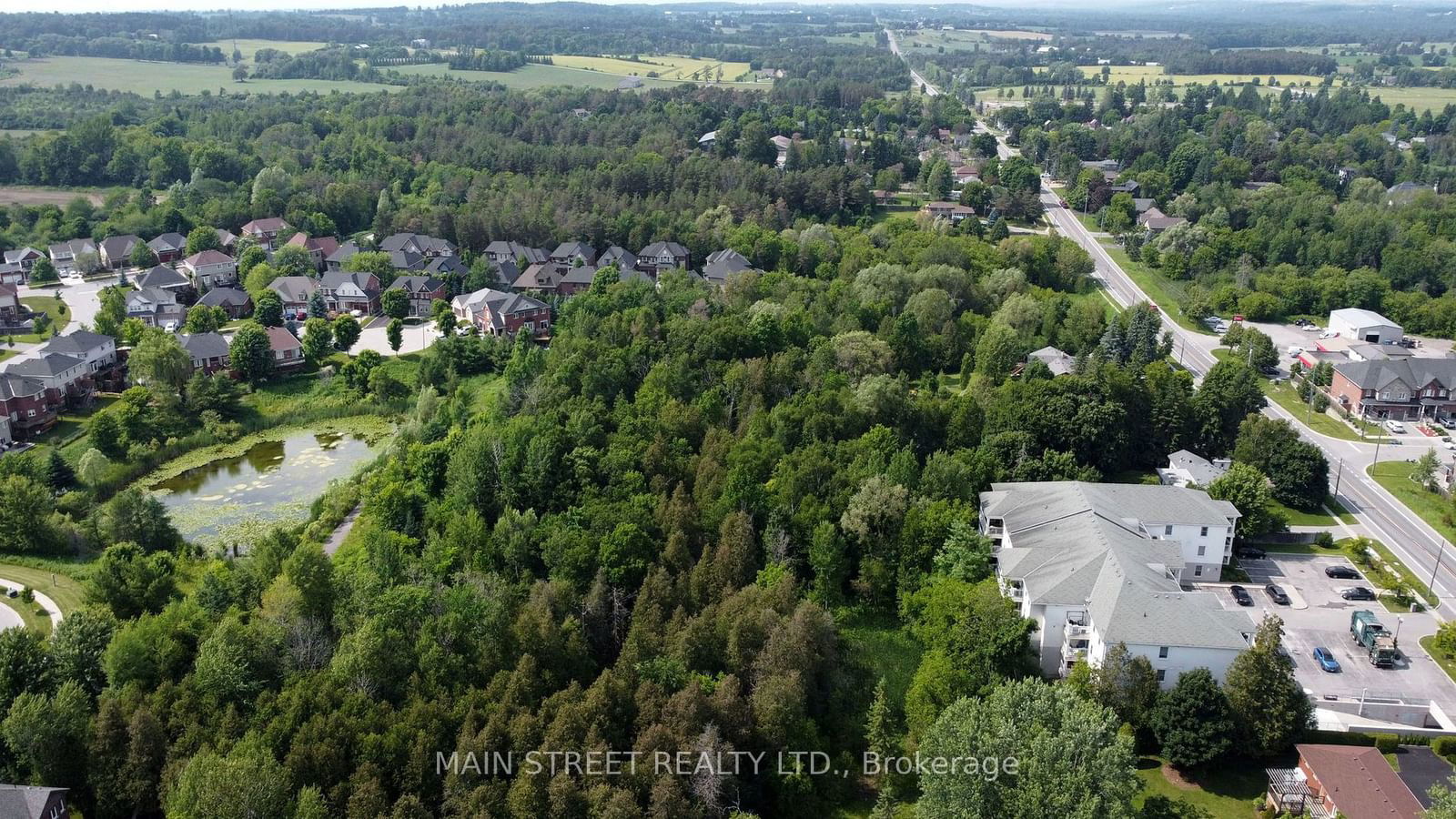 Brookview Terrace Condos, Uxbridge, Toronto