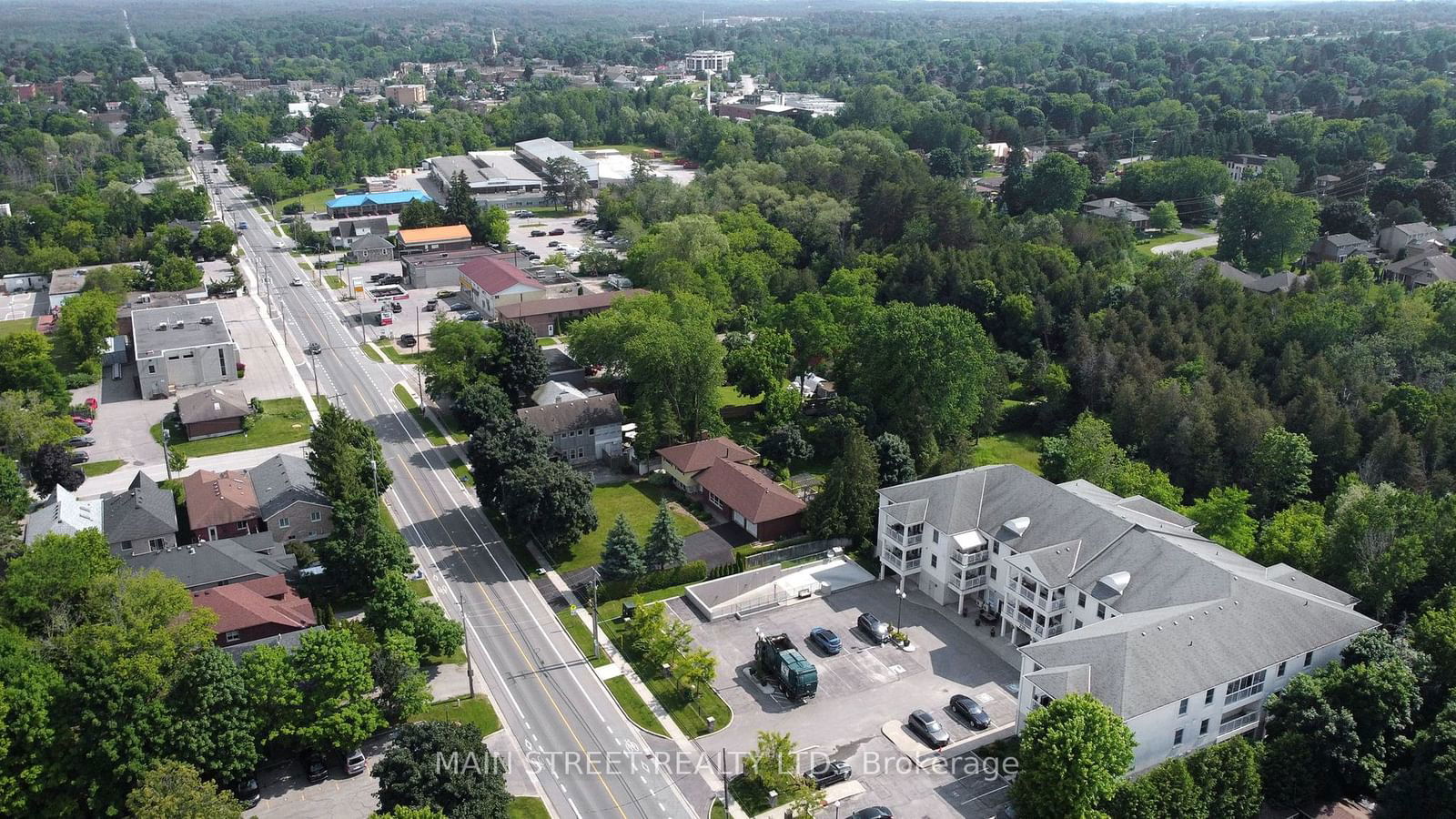 Brookview Terrace Condos, Uxbridge, Toronto