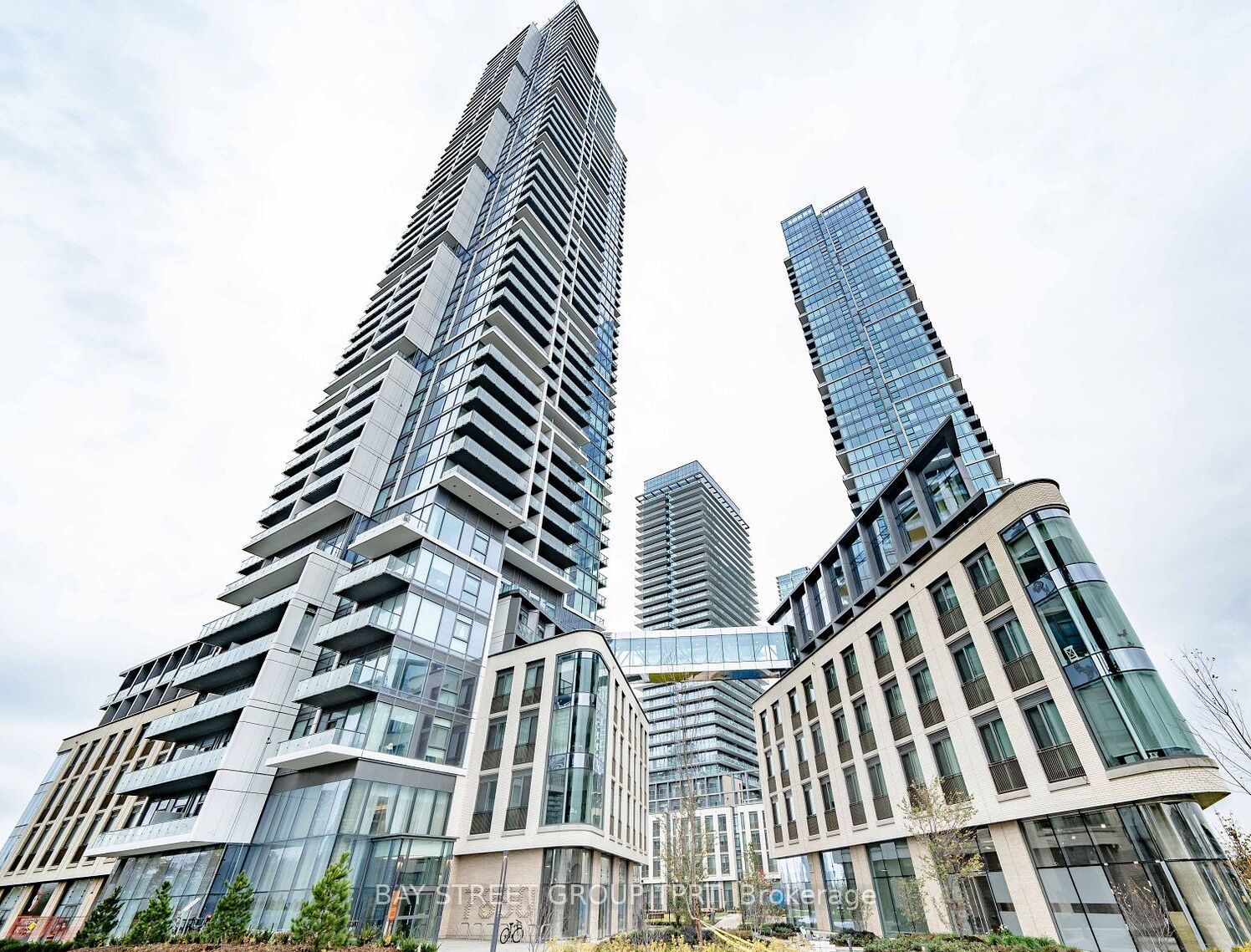 7890 Jane St, unit 703 for sale