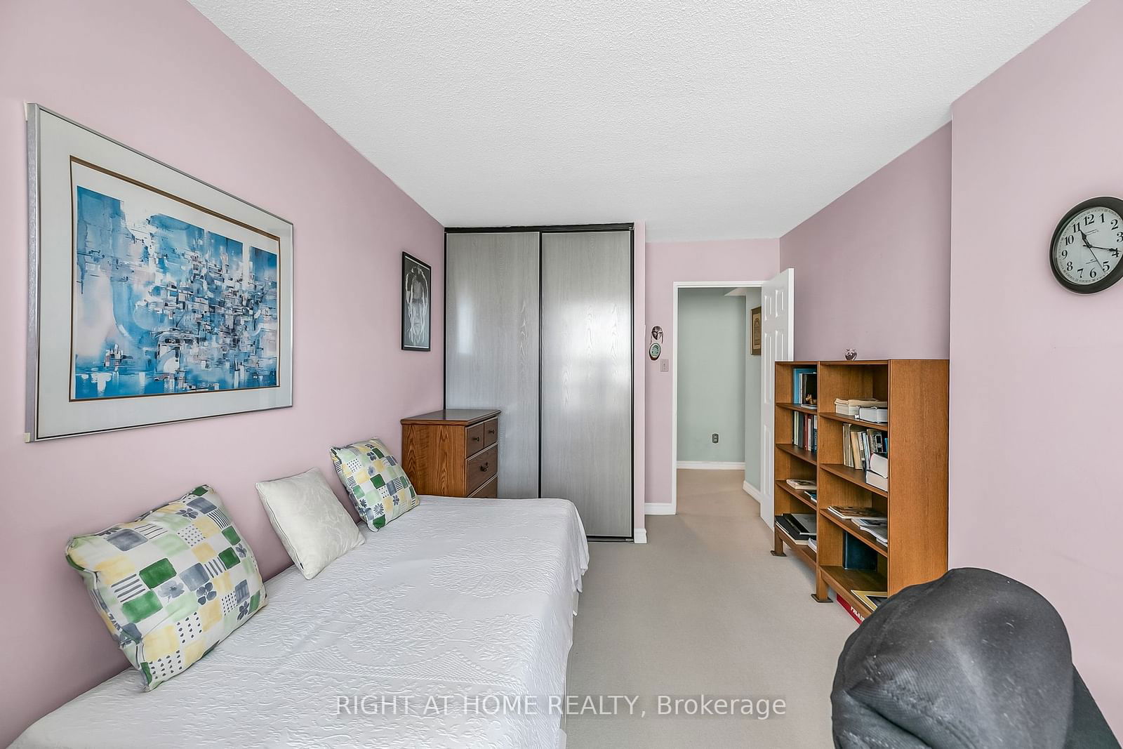 333 Clark Ave W, unit 510 for sale - image #27