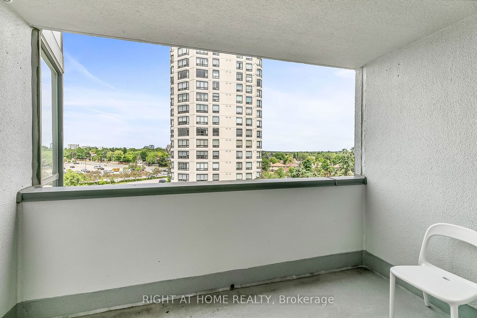 333 Clark Ave W, unit 510 for sale - image #29