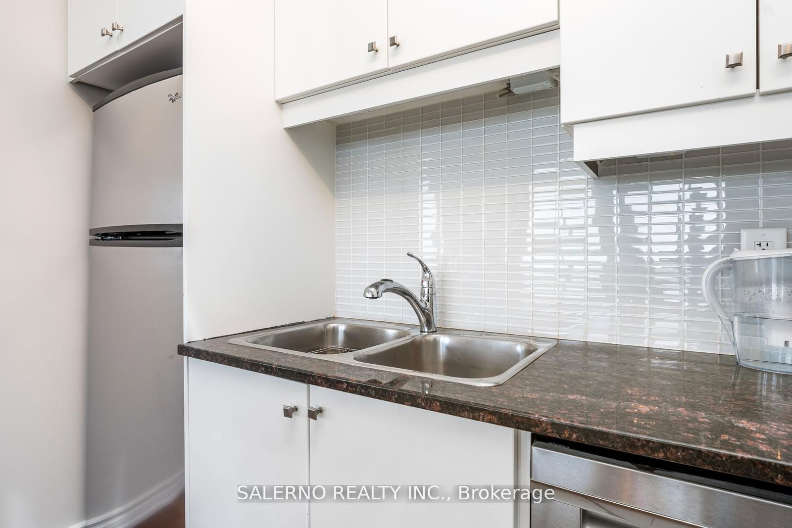 9225 Jane St, unit 1105 for sale - image #19