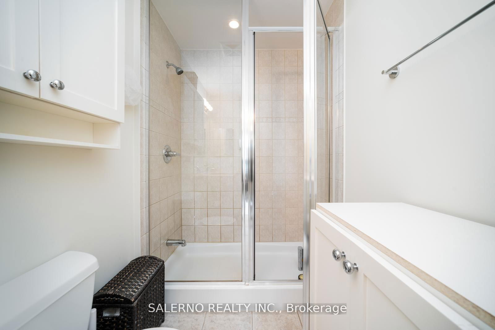 9225 Jane St, unit 1105 for sale - image #29