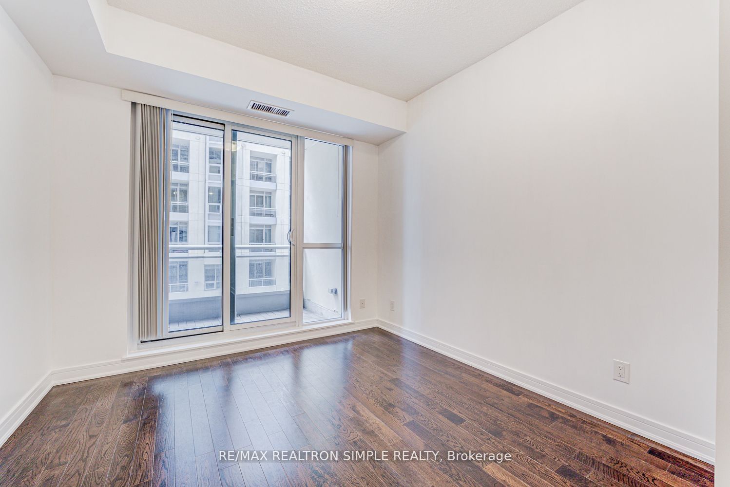 9205 Yonge St, unit 311 for sale - image #18