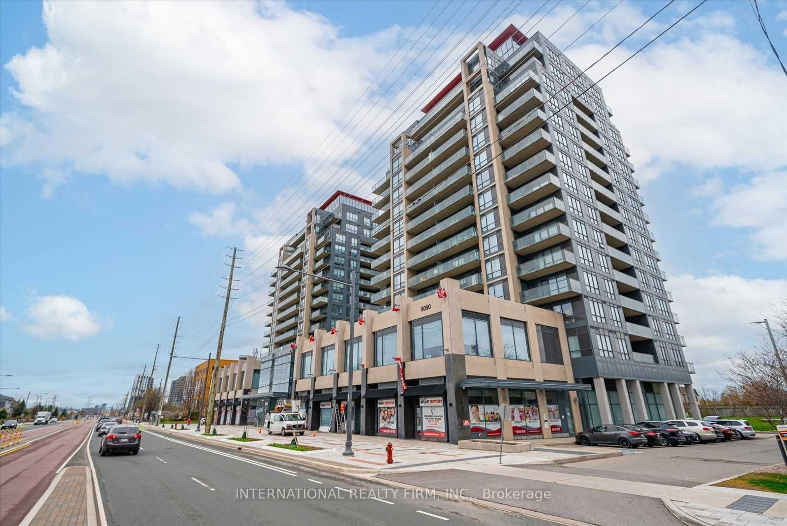 9090 Yonge St, unit 711B for rent - image #1