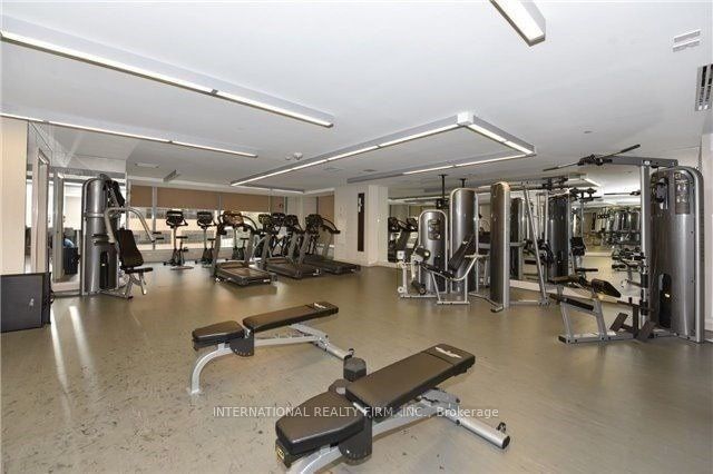 9090 Yonge St, unit 711B for rent - image #5