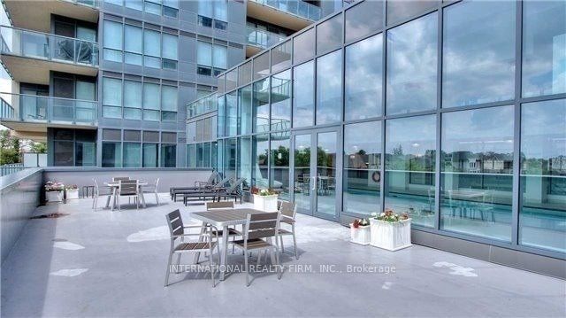 9090 Yonge St, unit 711B for rent - image #6