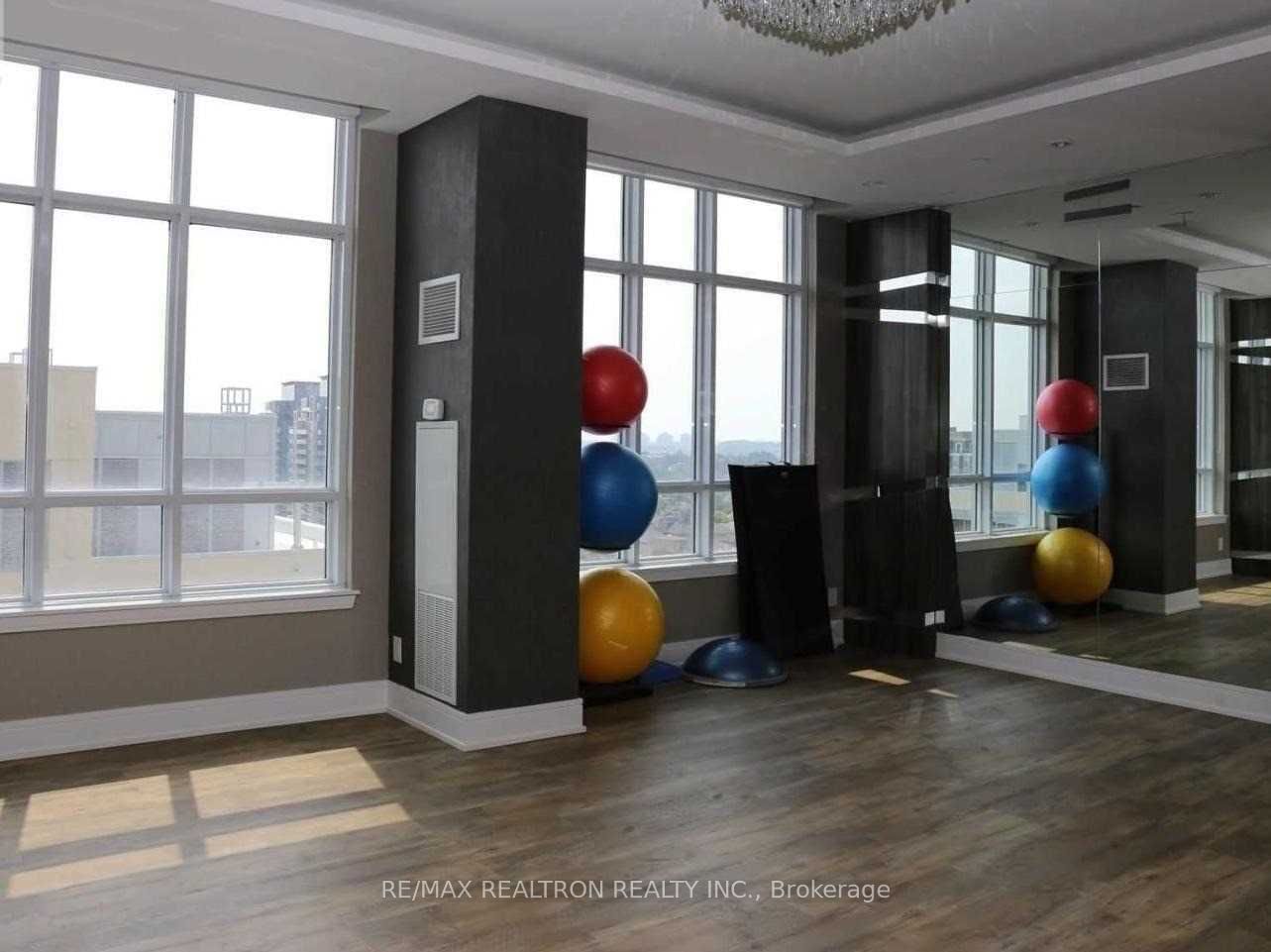 9201 Yonge St, unit 2001 for sale