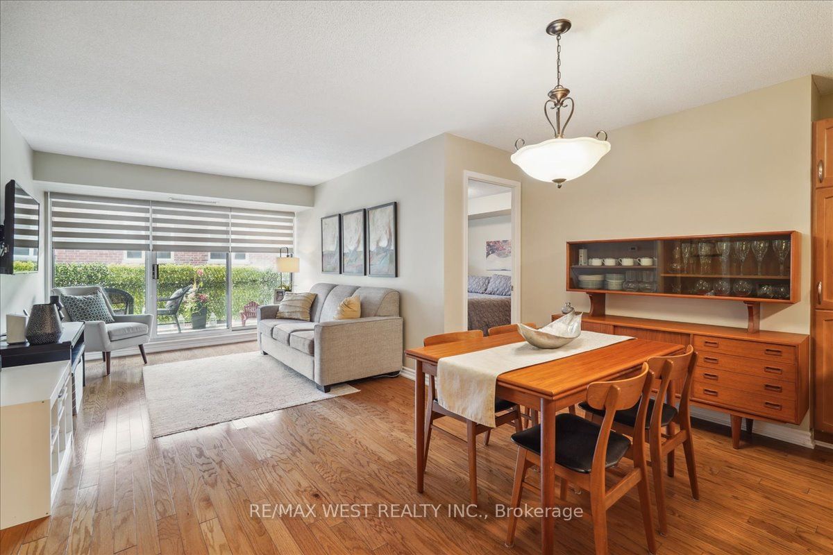 8026 Kipling Ave, unit 308 for sale - image #5