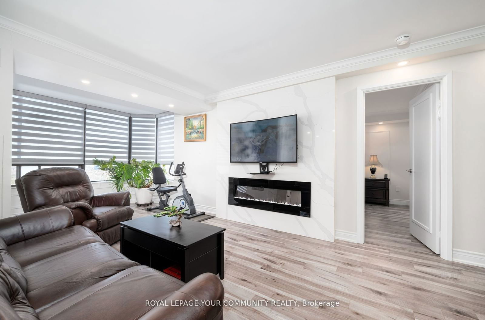 7601 Bathurst St, unit 1601 for sale - image #9