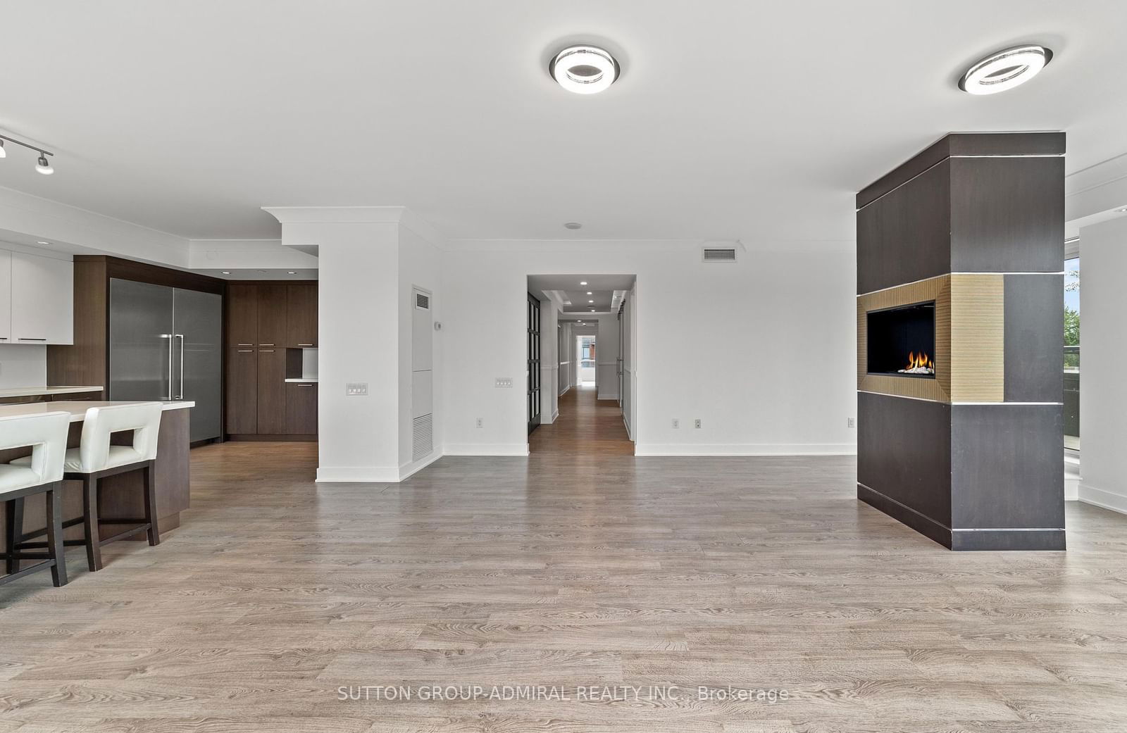 7608 Yonge St, unit 514 for rent - image #17