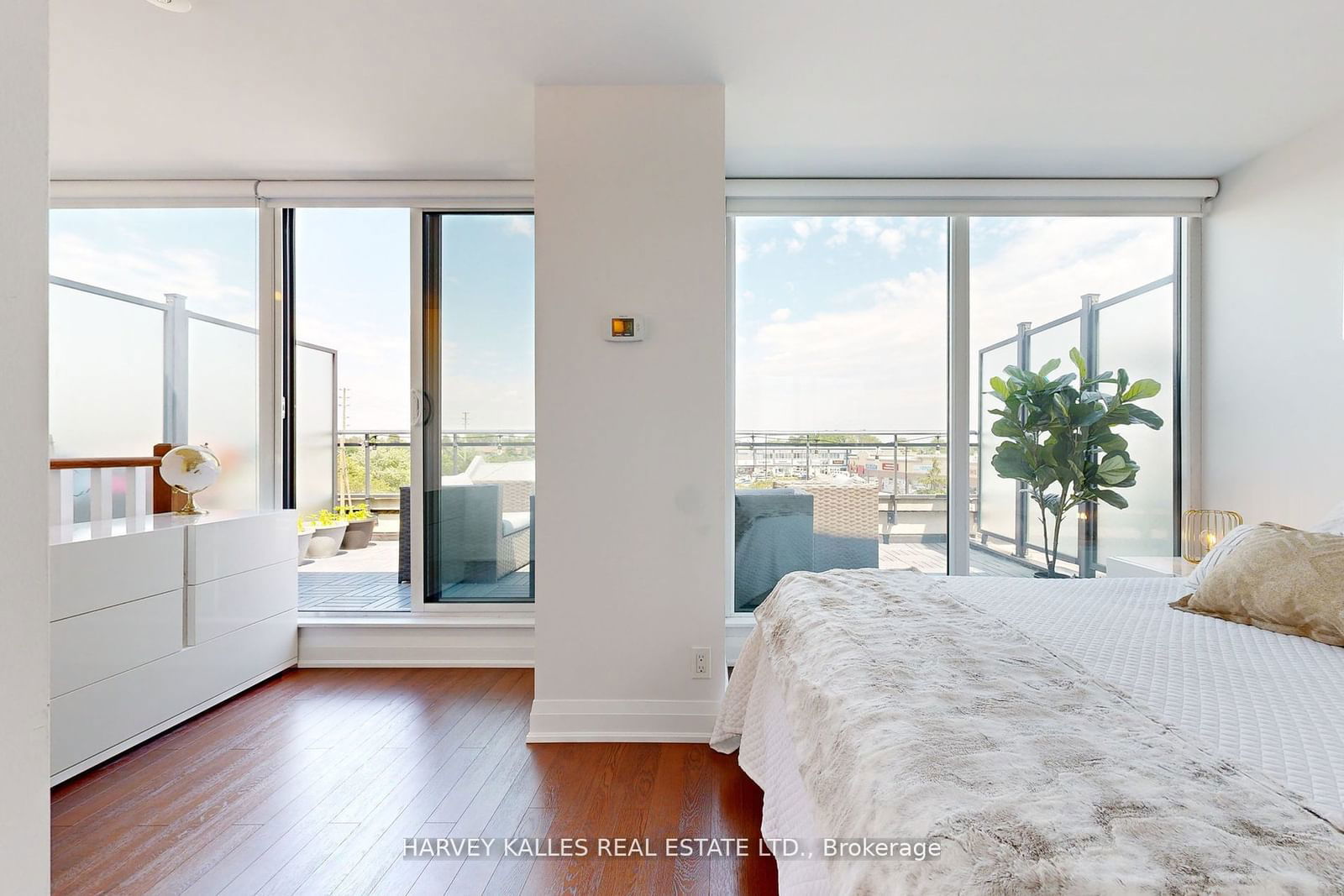 12 Woodstream Blvd, unit 116 for sale - image #30