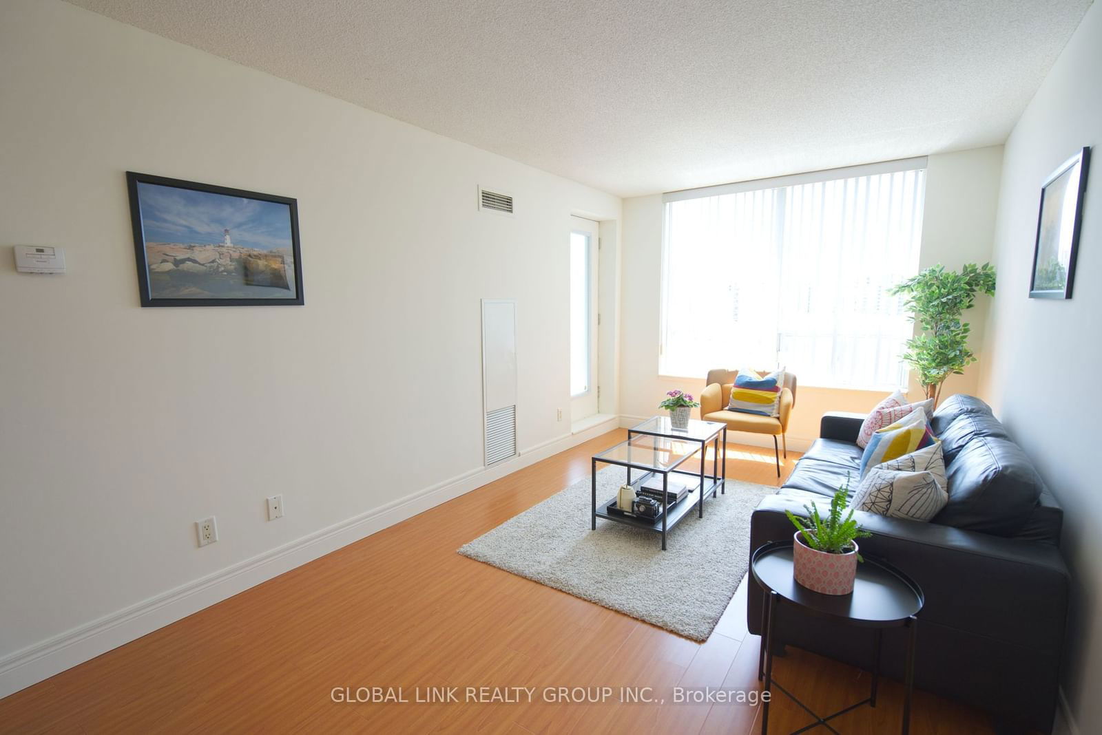 62 Suncrest Blvd, unit 705 for sale - image #5