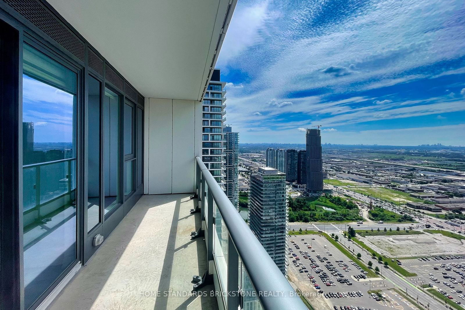 898 Portage Pkwy, unit 5506 for sale - image #29