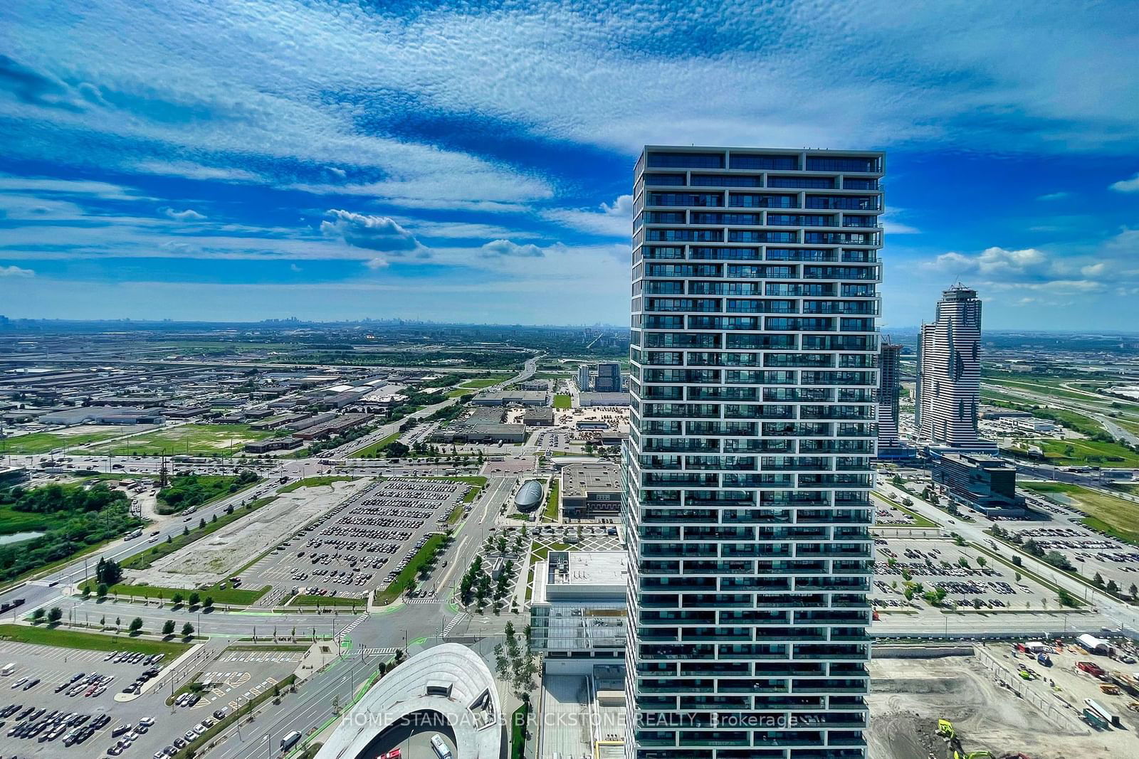 898 Portage Pkwy, unit 5506 for sale - image #31