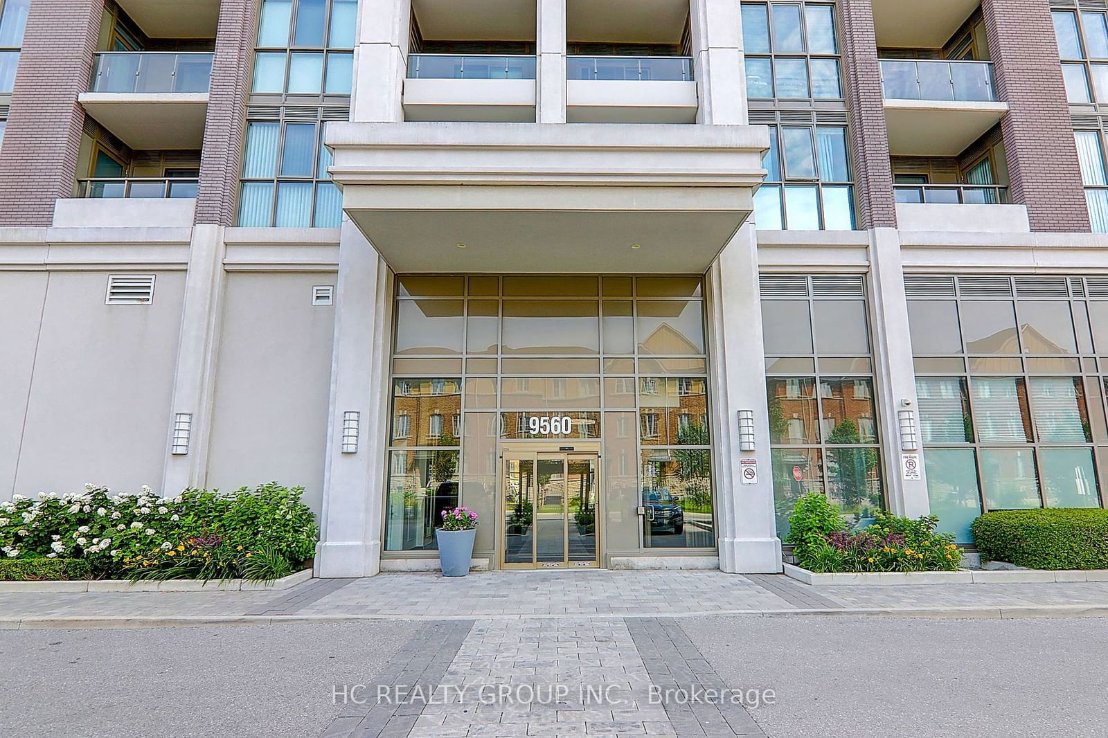 9560 MARKHAM Rd, unit PH 5 for sale - image #2