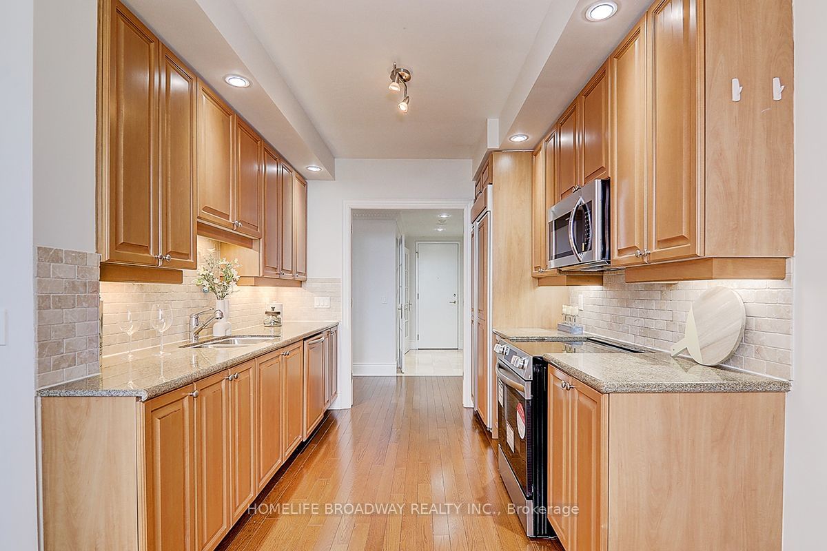 33 Cox Blvd, unit 1825 for sale - image #15