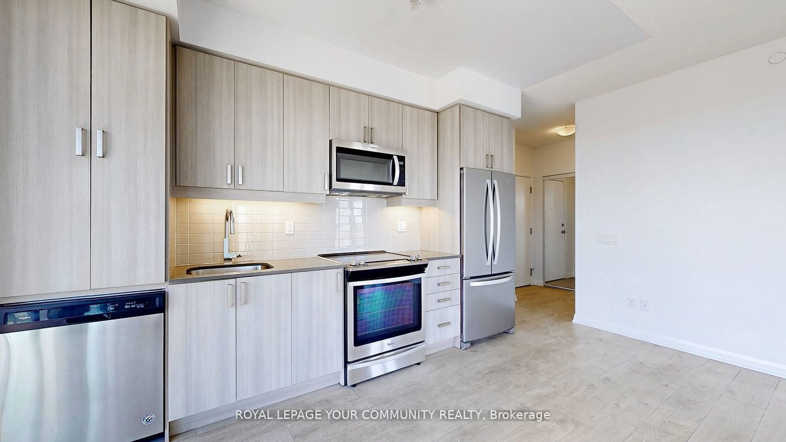 7895 Jane St, unit 3204 for sale - image #11