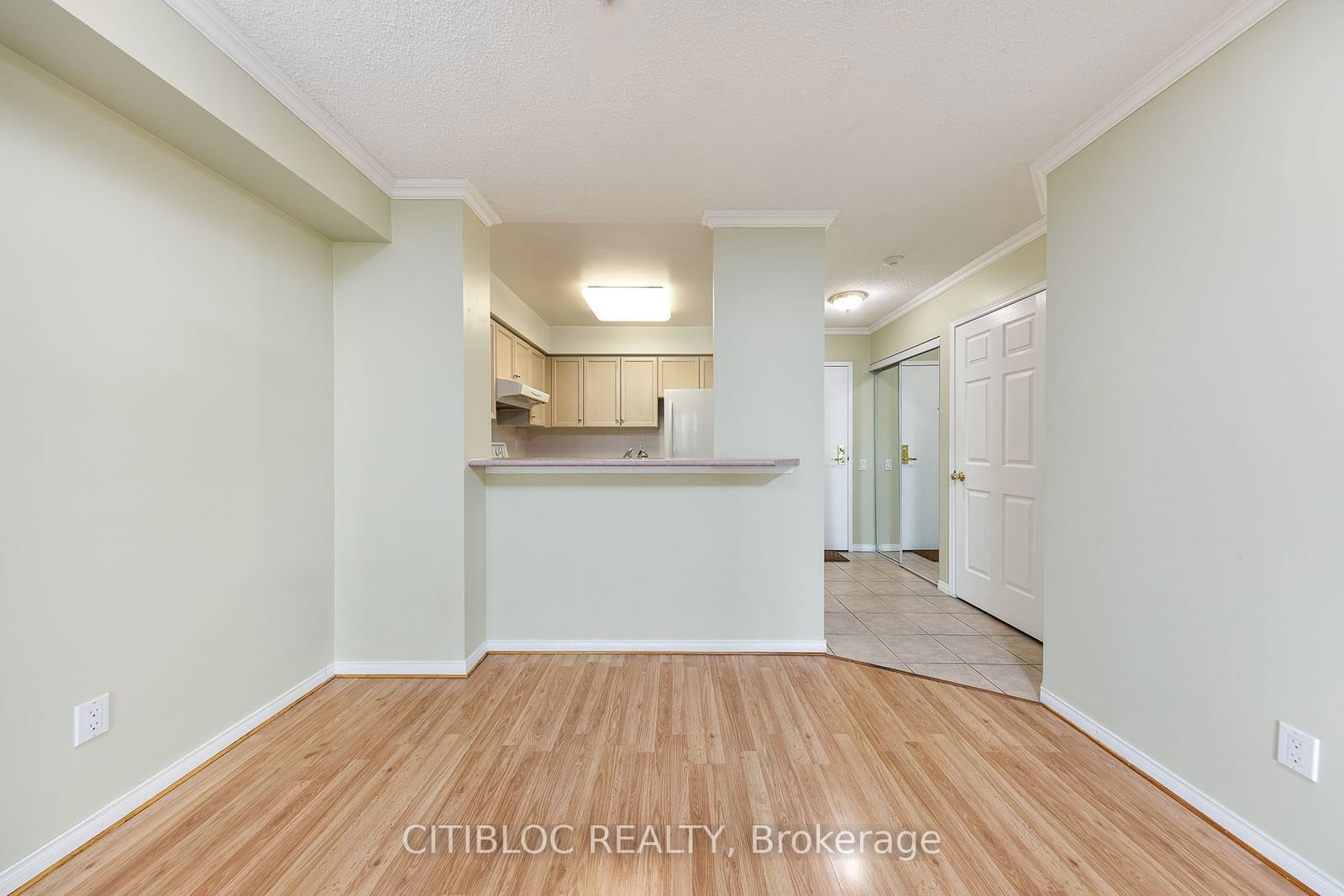 1 Emerald Lane, unit 508 for rent - image #11