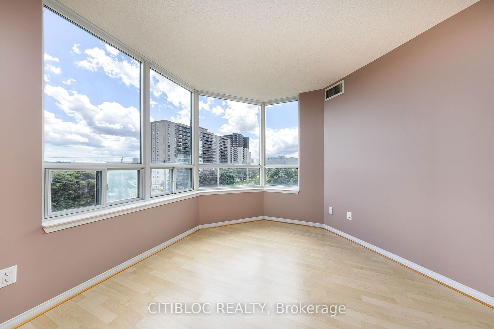 1 Emerald Lane, unit 508 for rent - image #17