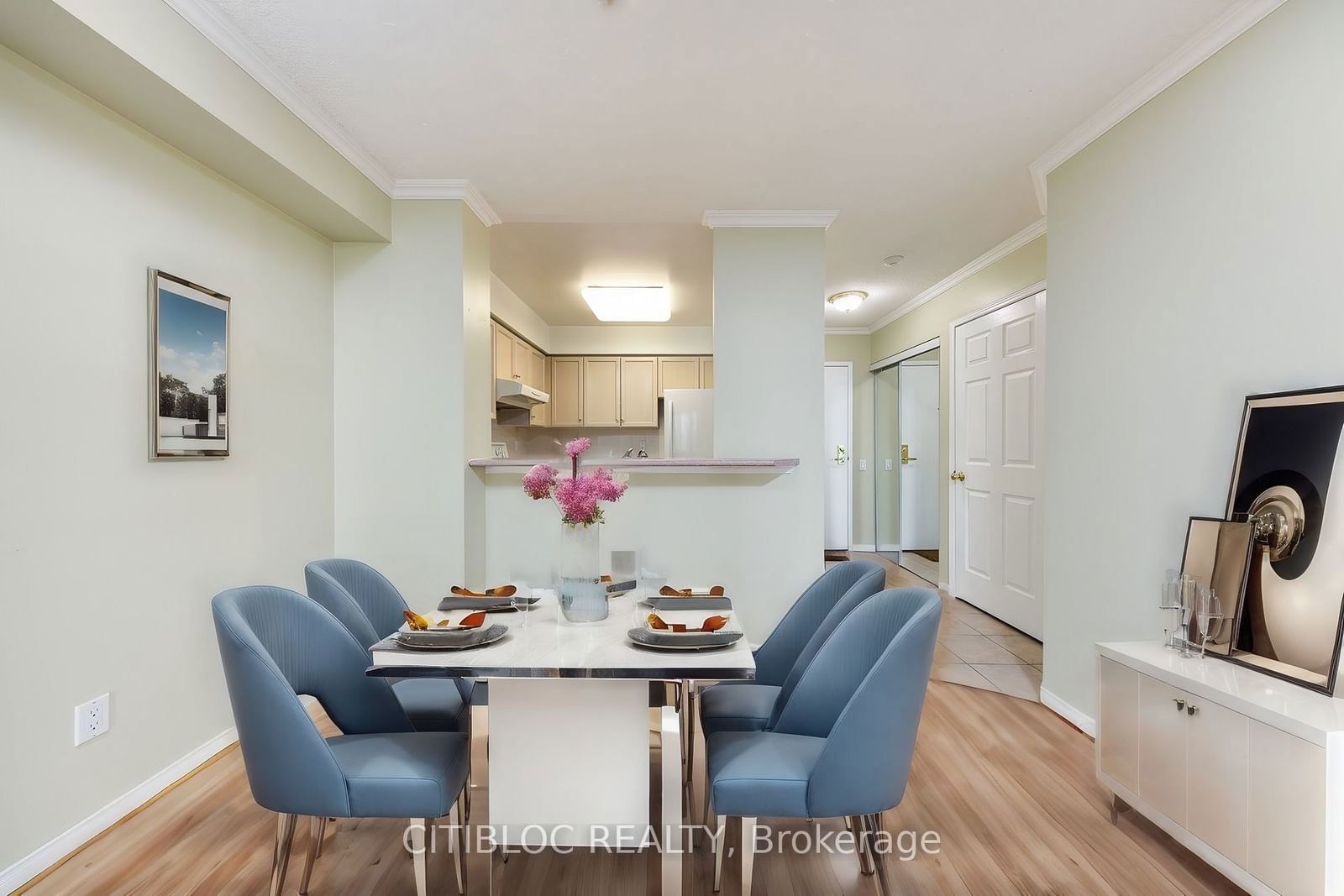 1 Emerald Lane, unit 508 for rent - image #2