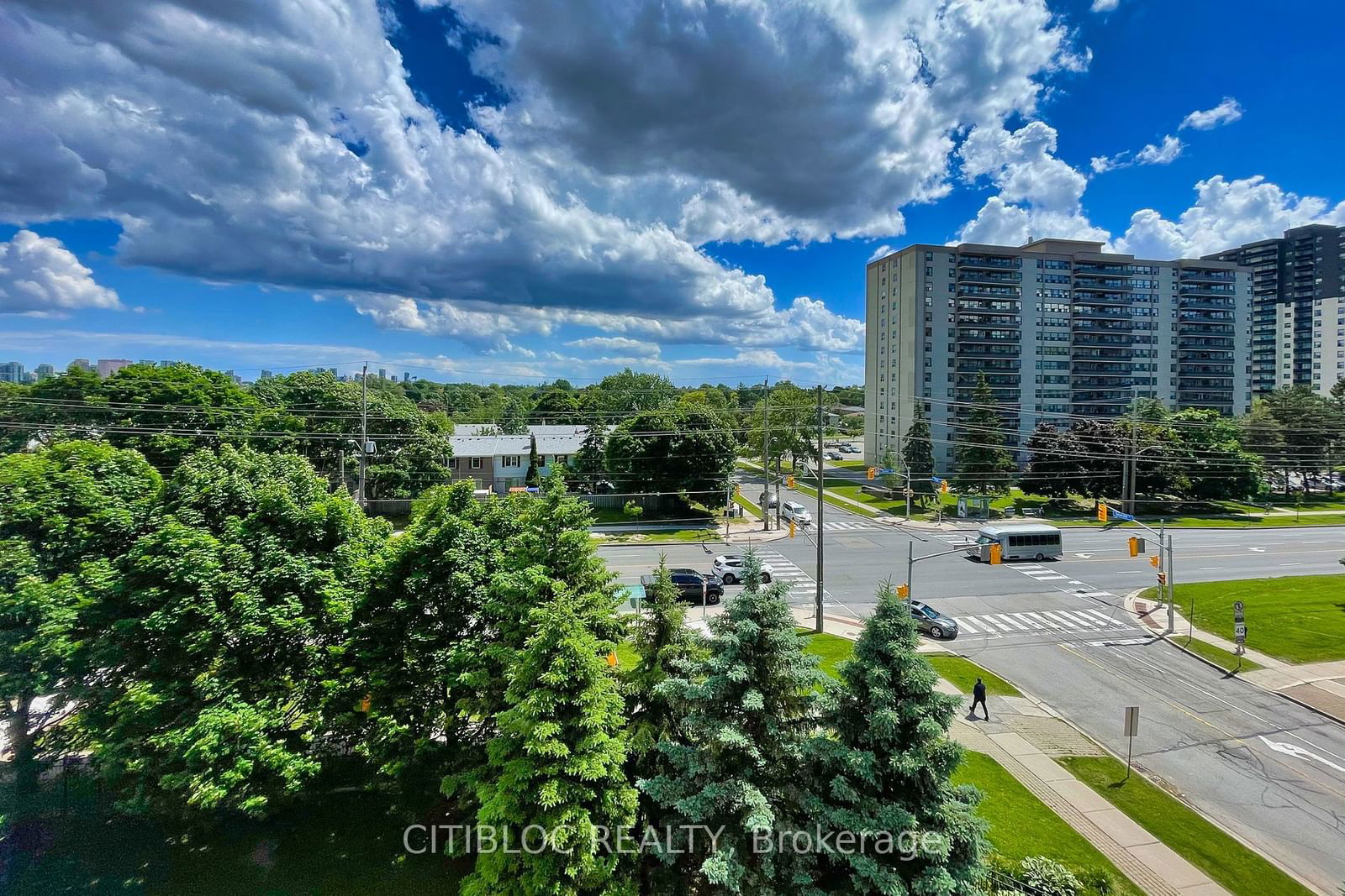 1 Emerald Lane, unit 508 for rent - image #29