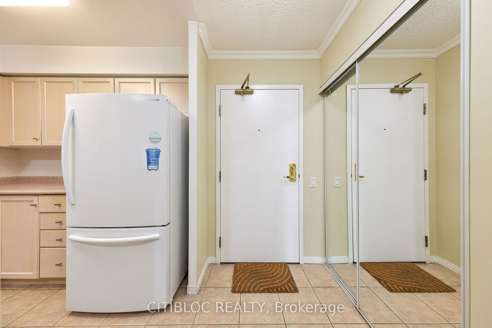 1 Emerald Lane, unit 508 for rent - image #7