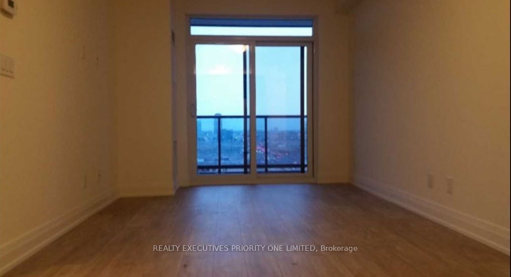 3700 Highway 7 Rd, unit 1511 for rent - image #2