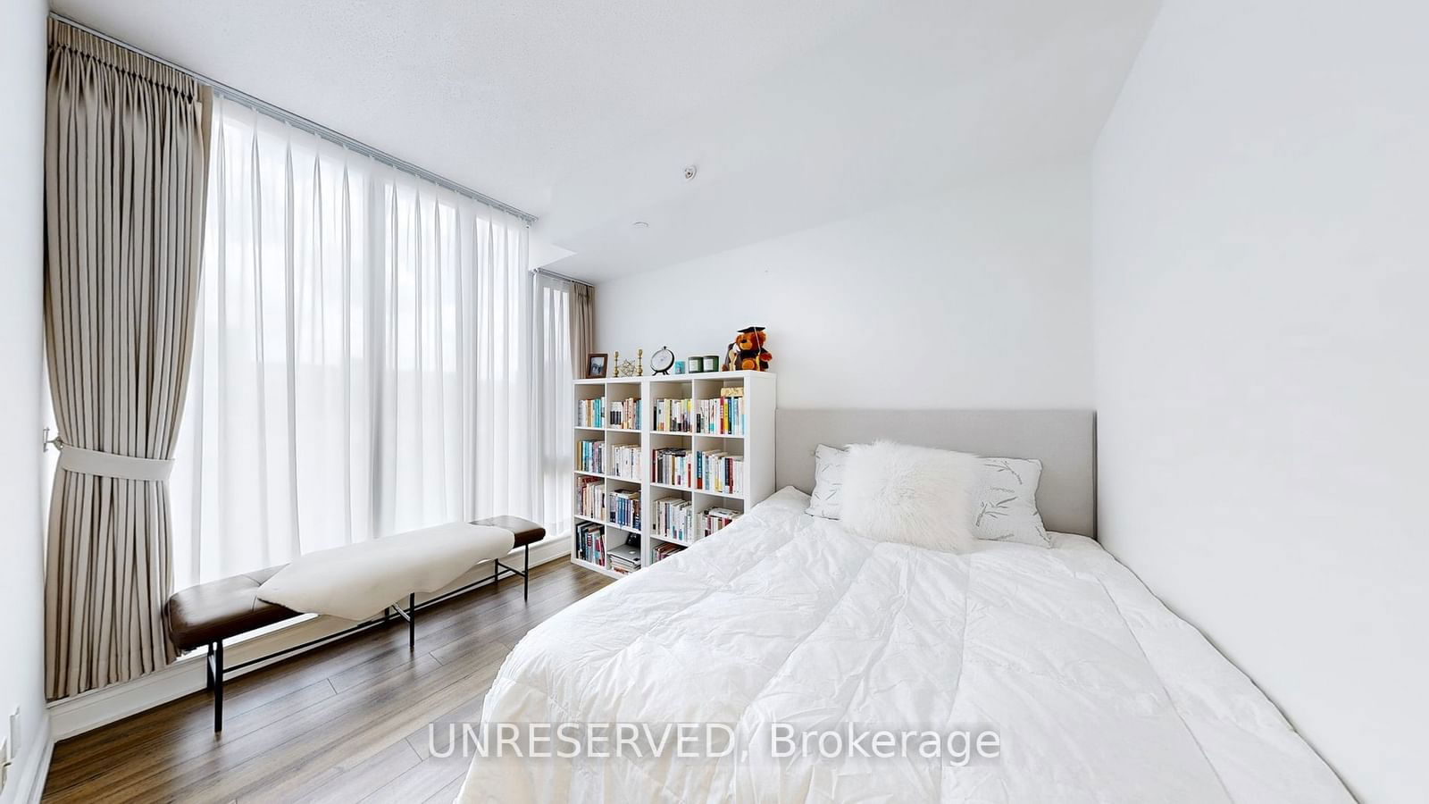 9618 Yonge St, unit 205 for sale - image #15