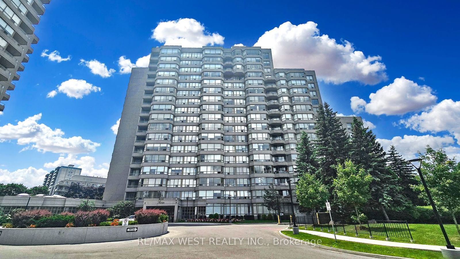 7 Townsgate Dr, unit 1408 for sale - image #1