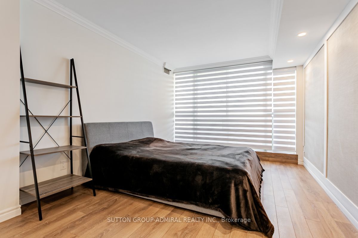 100 Observatory Lane, unit 806 for sale - image #21