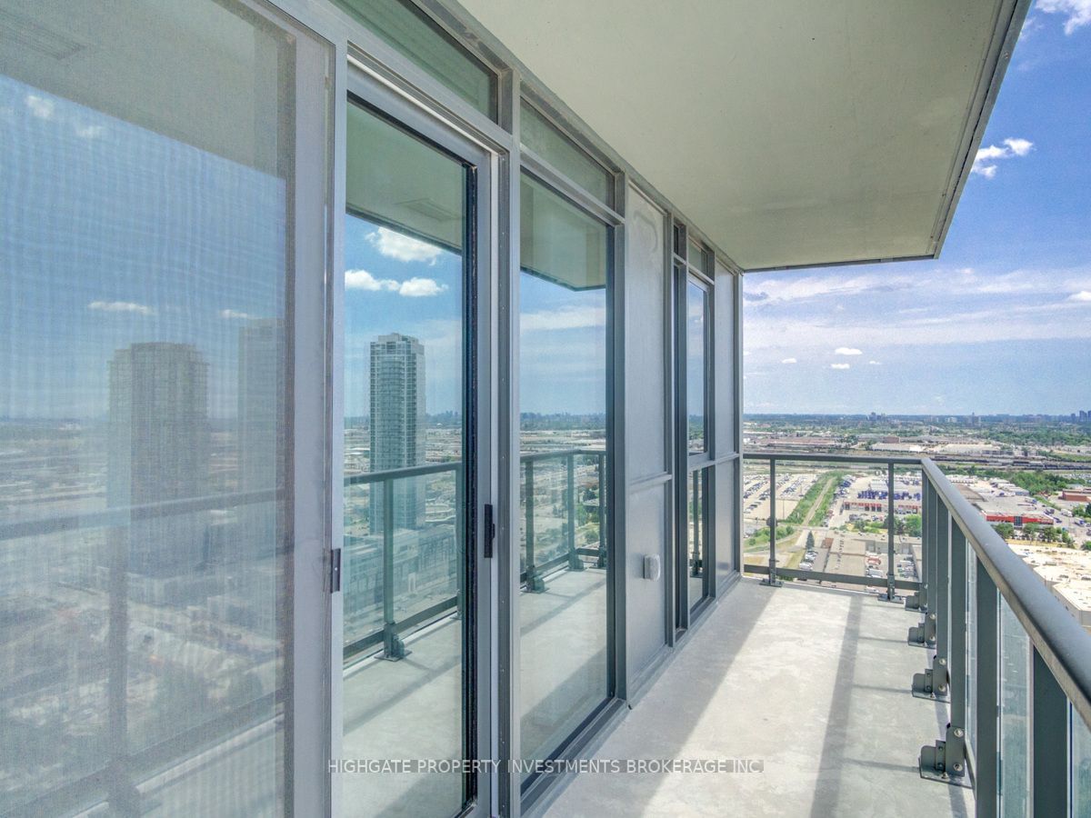 7895 Jane St, unit 3004 for rent - image #24