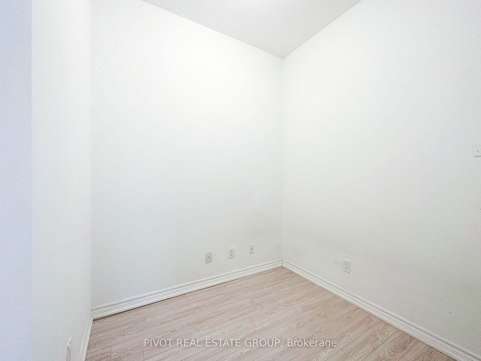 8323 Kennedy Rd, unit 119 for rent - image #8