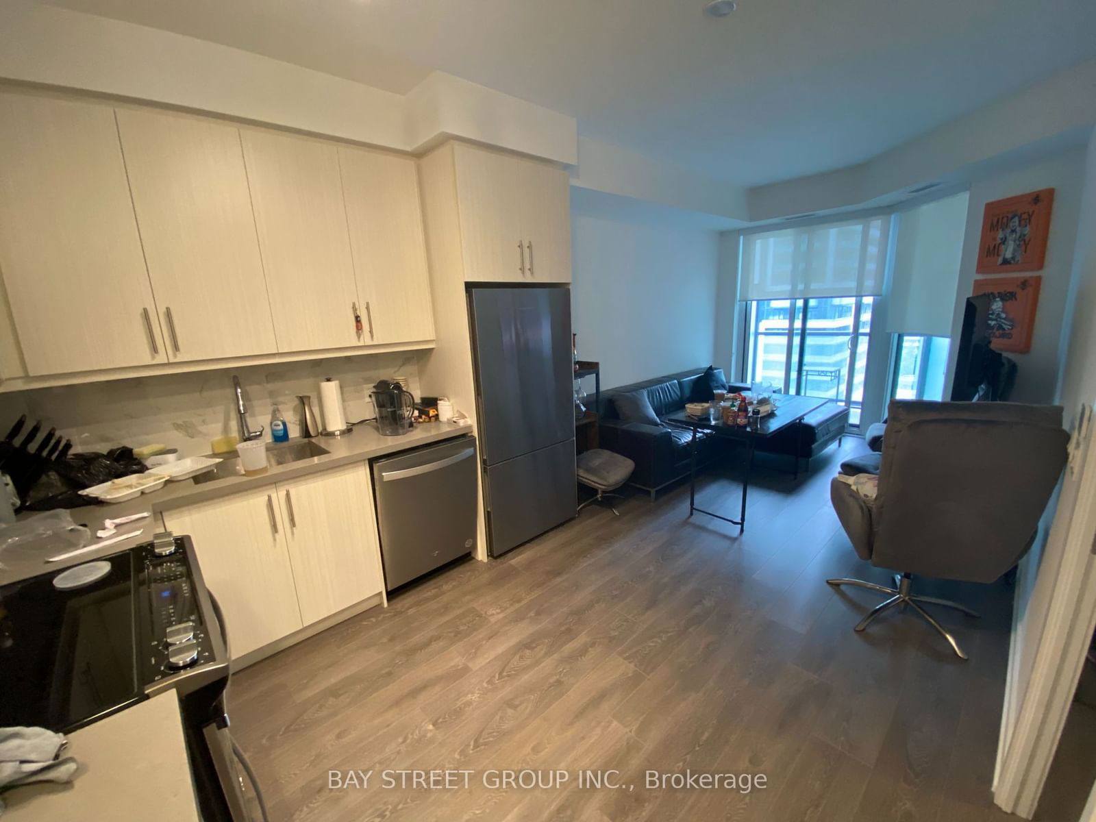 85 Oneida Cres, unit 1112 for rent