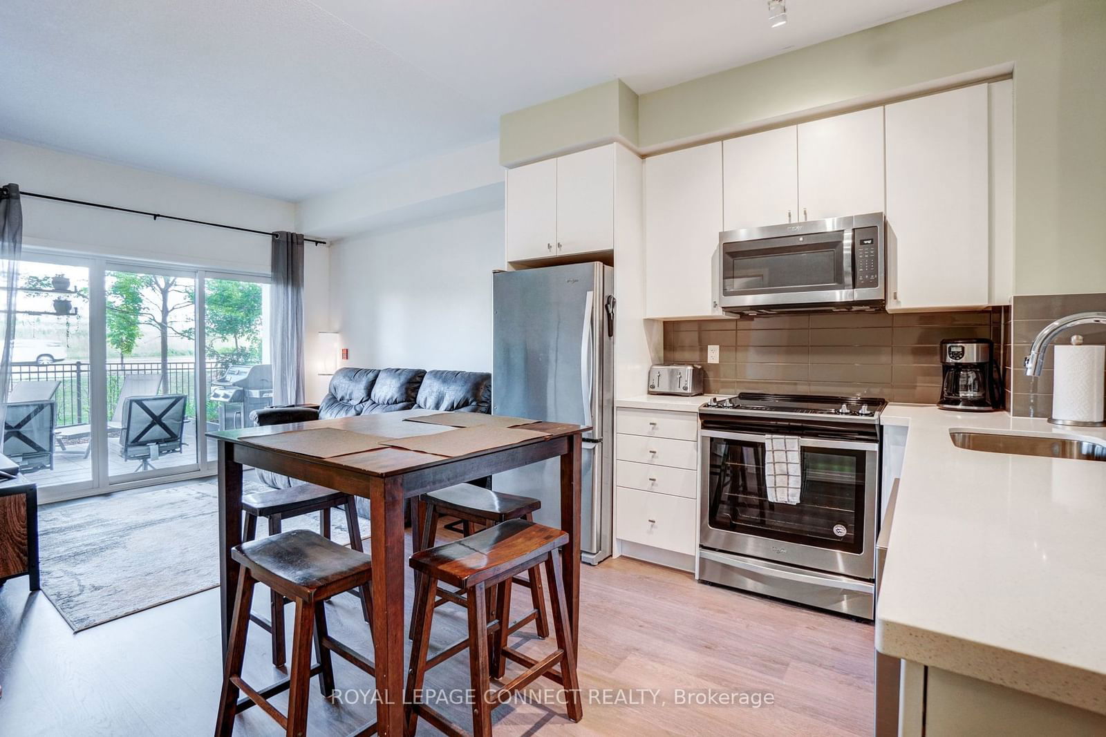 555 William Graham Dr, unit 116 for sale - image #2