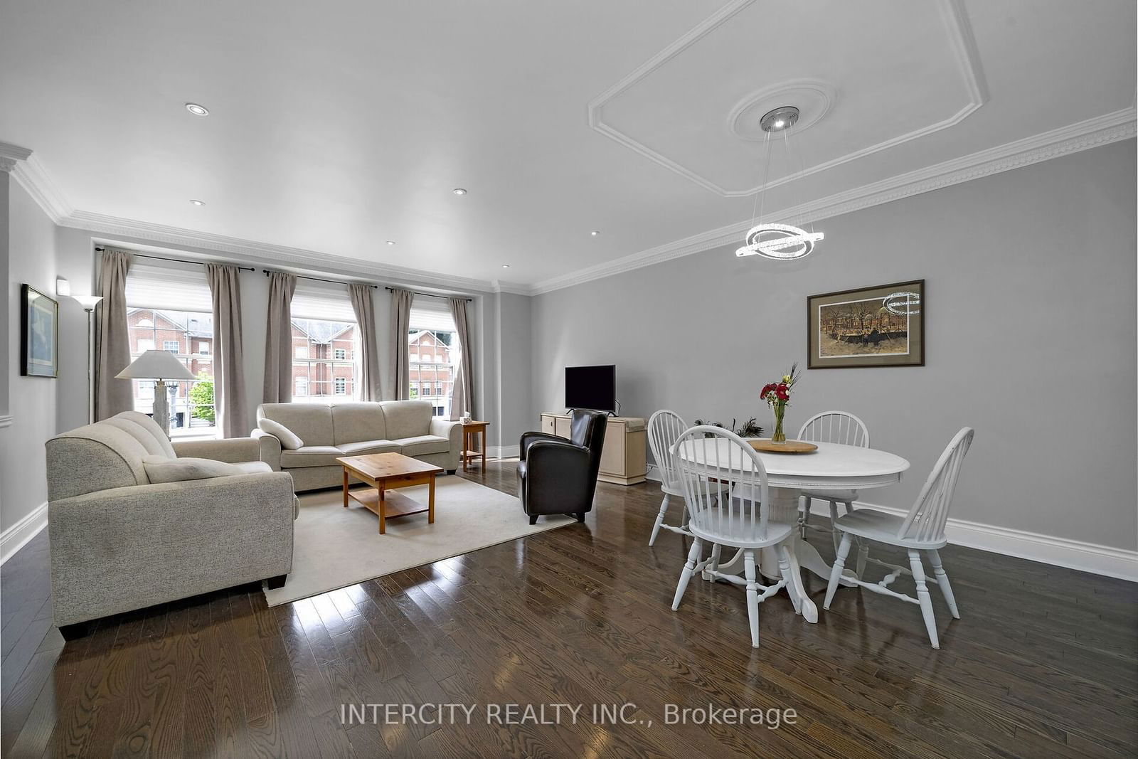 8038 Yonge St, unit 19 for sale - image #6